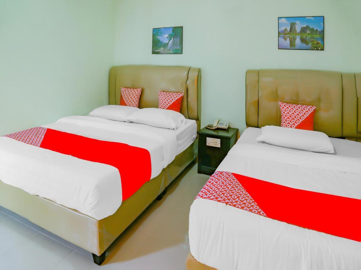 Oyo 90269 Hotel Indorasa 2 Jodoh  ภายนอก รูปภาพ